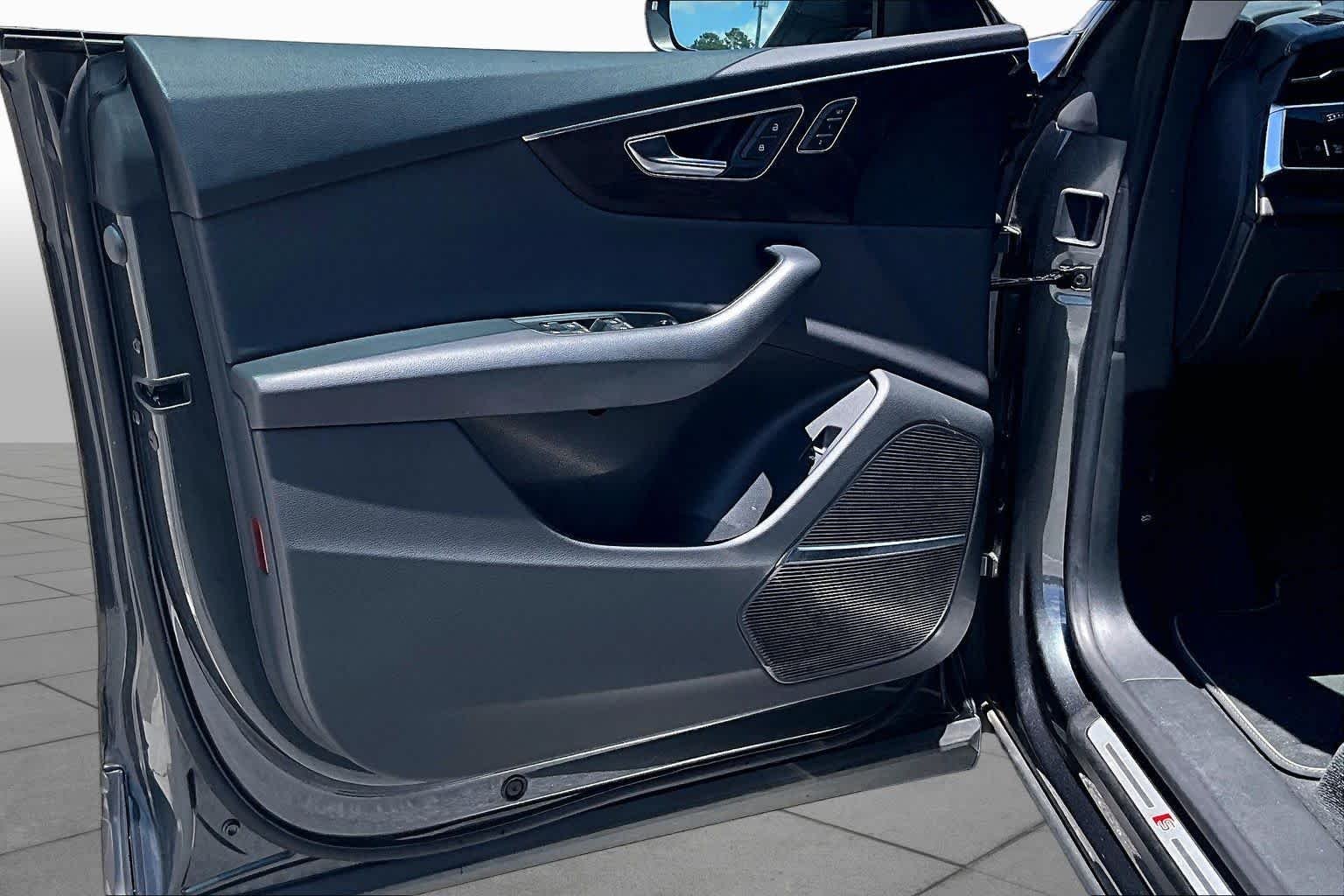 Used 2019  Audi Prestige image 21