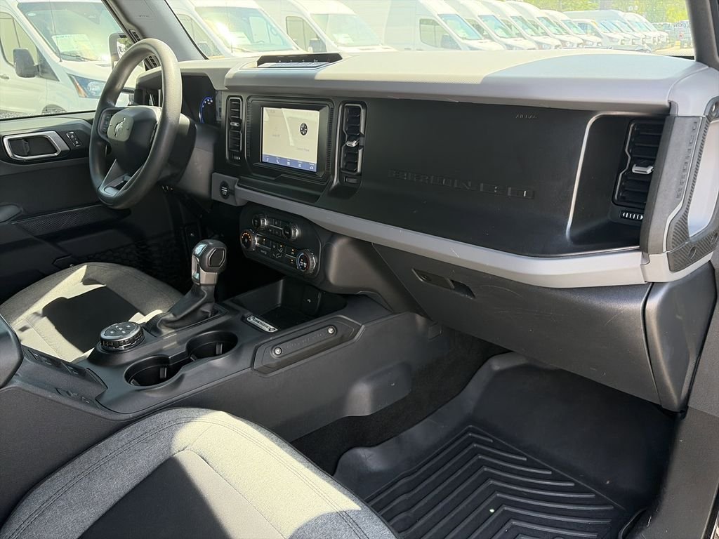Used 2021 Blue Ford Base image 32