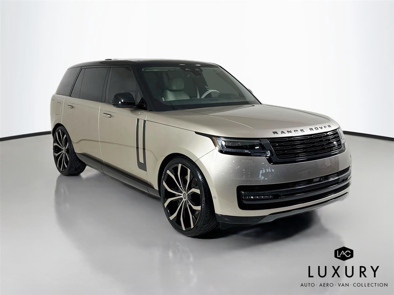 2024 Land Rover Range Rover SE