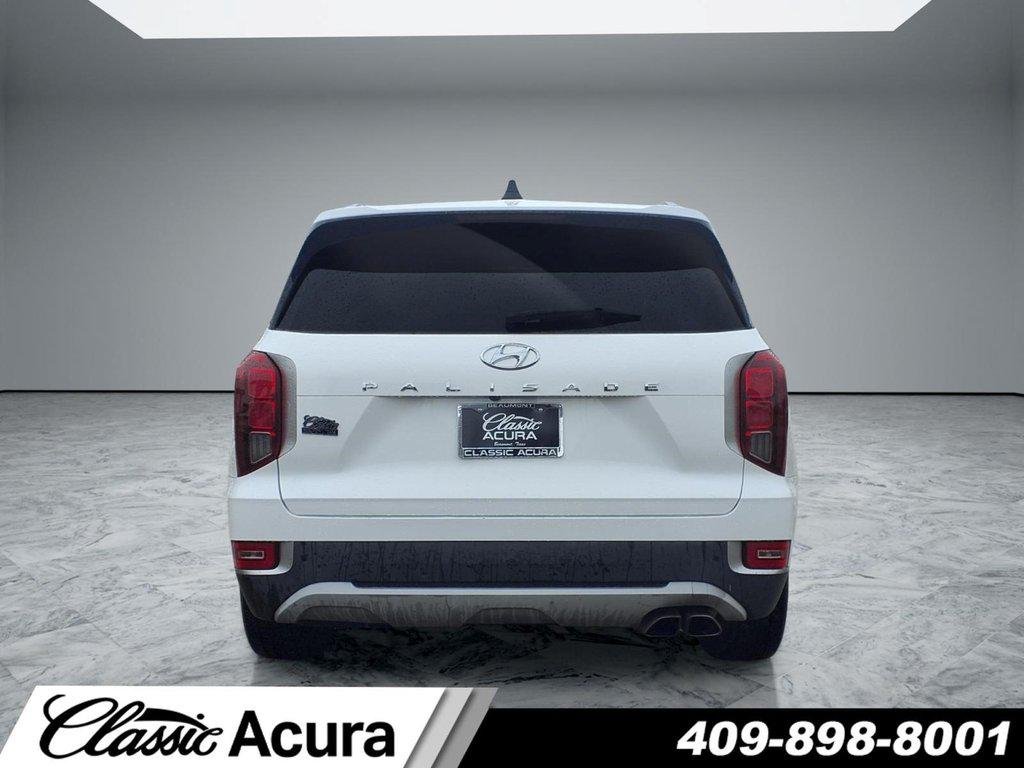 Used 2022 Hyper White Hyundai SEL image 3