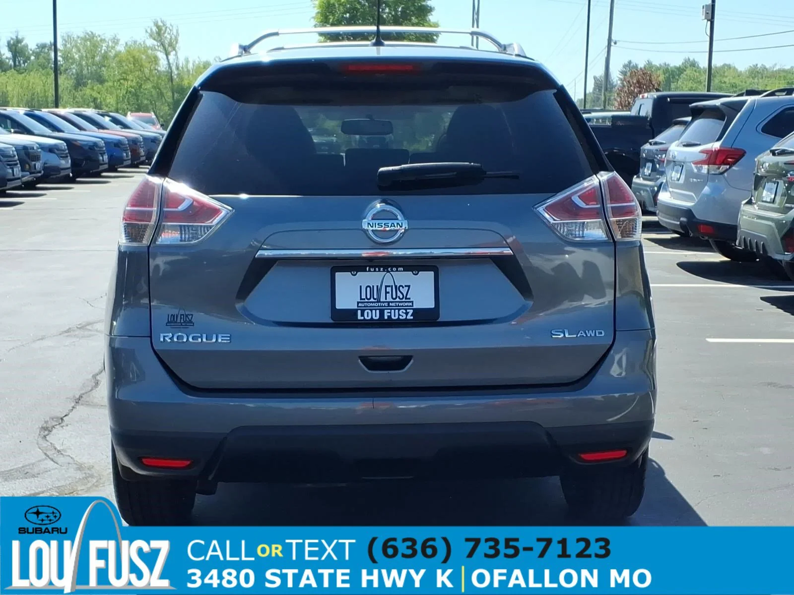Used 2015 Gun Metallic Nissan SL image 30