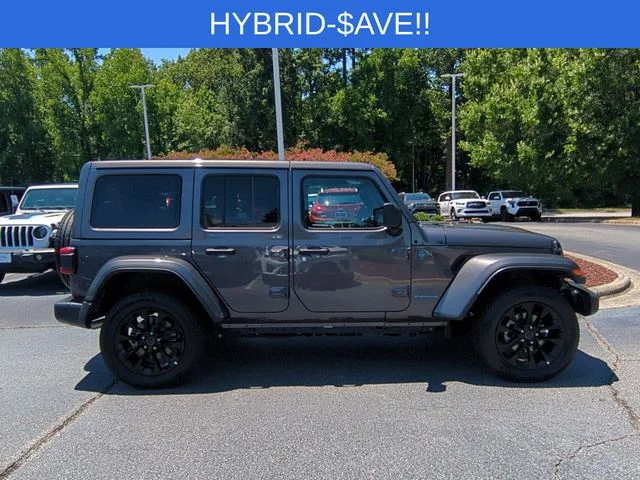 Used 2025 Gray Jeep Sahara 4xe image 6