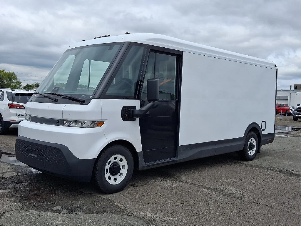 Used 2024 Oyster White BrightDrop EJY image 5