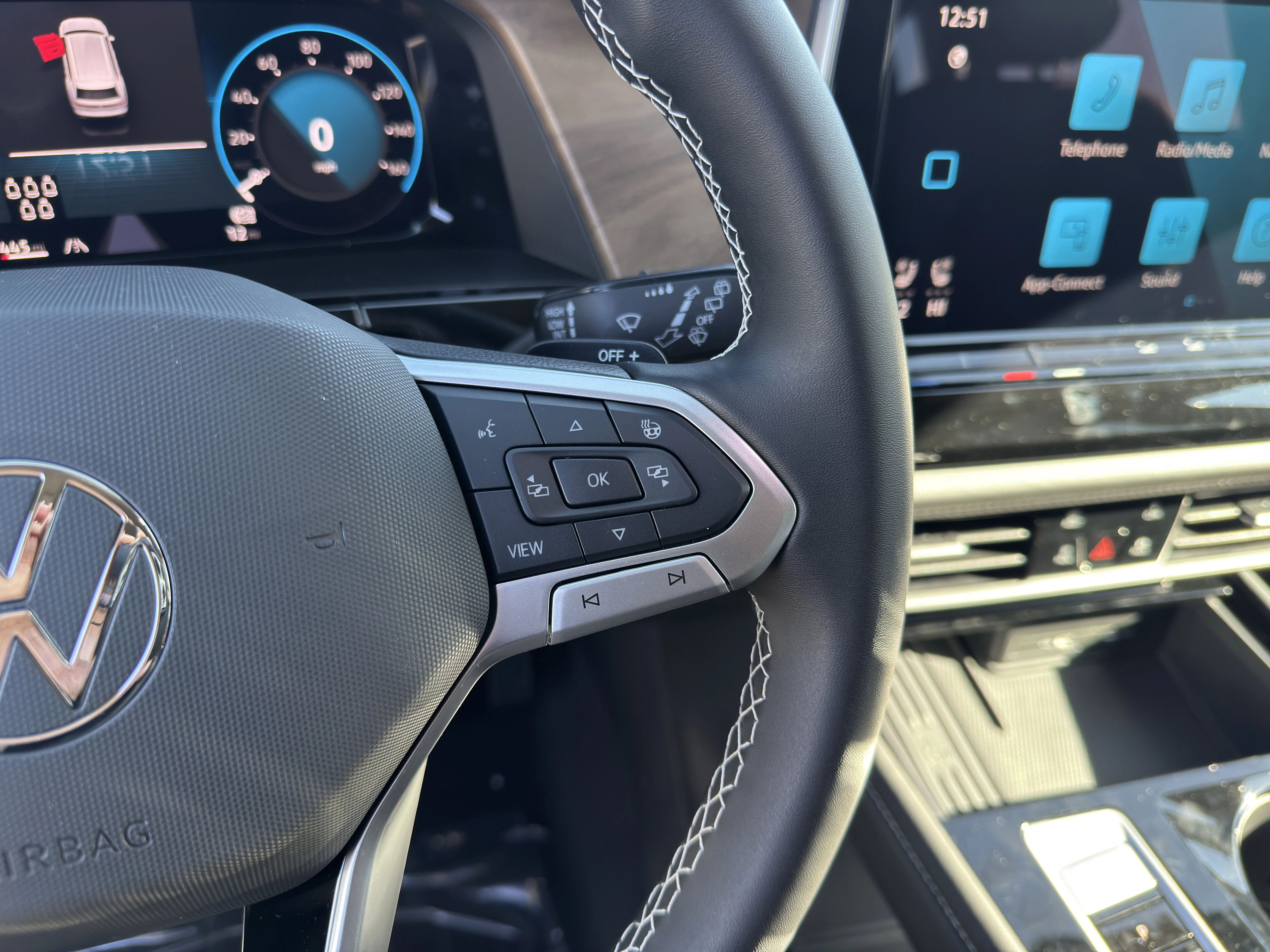 2026 Volkswagen Atlas SE w/Tech - Photo 17
