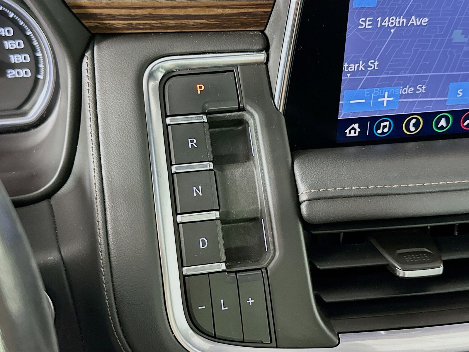 Used 2021 Black Chevrolet High Country image 18