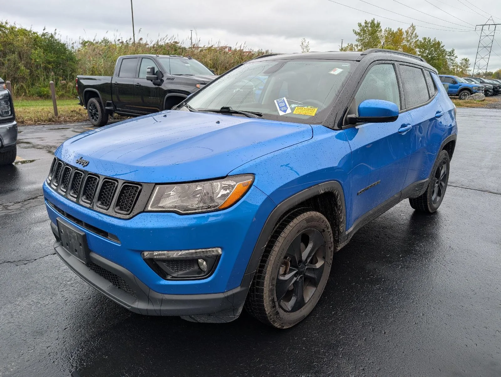 Used 2018 Laser Blue Pearlcoat Jeep Altitude image 4