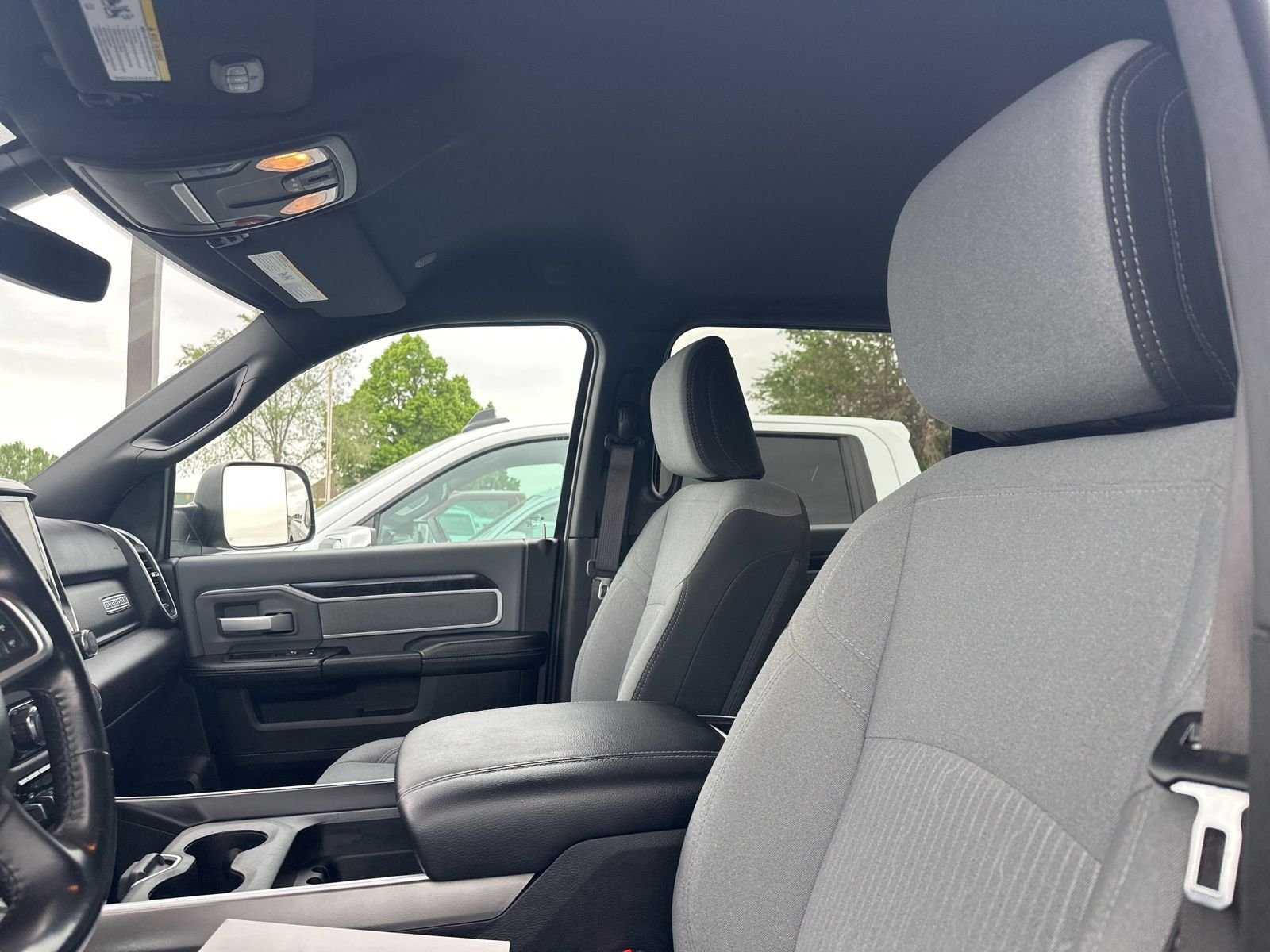Used 2022 Black Ram Big Horn image 17