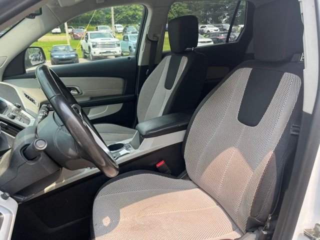 Used 2017 Summit White GMC SLE-2 image 12