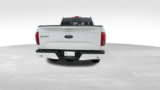 Used 2017 White Ford Lariat image 3