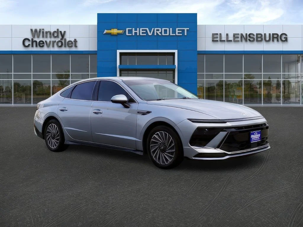 2024 Hyundai Sonata SEL's photo