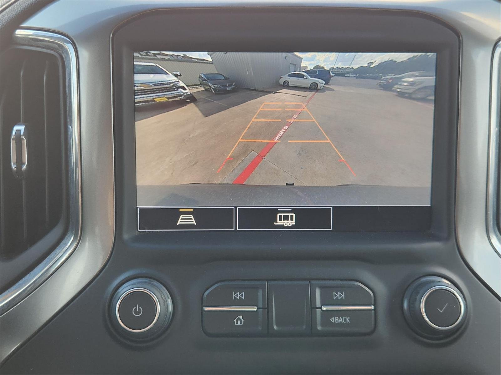 2021 Chevrolet Silverado 1500 photo 18 of 33