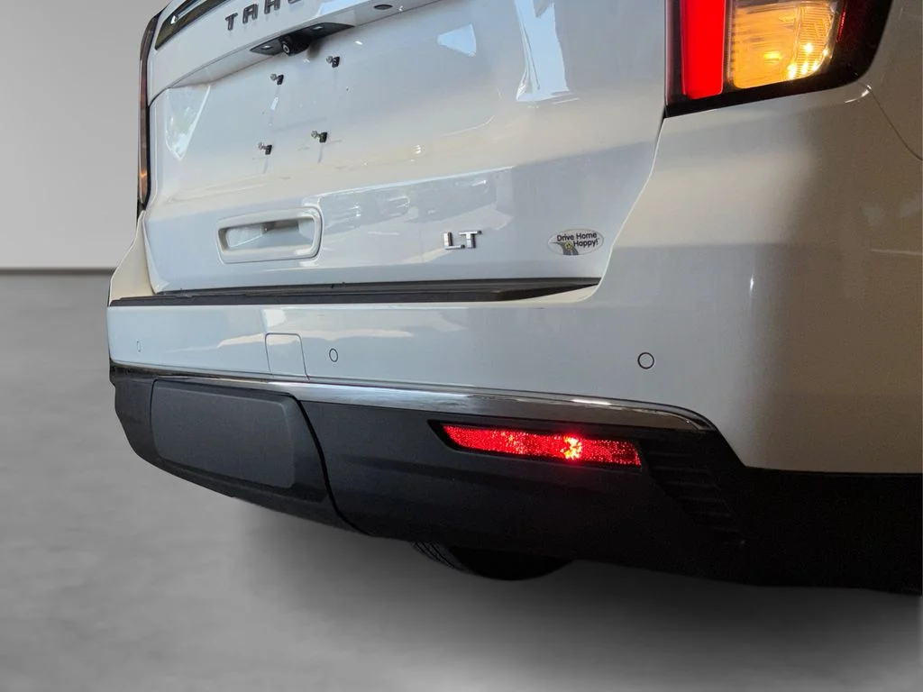 Used 2021 Summit White Chevrolet LT image 16