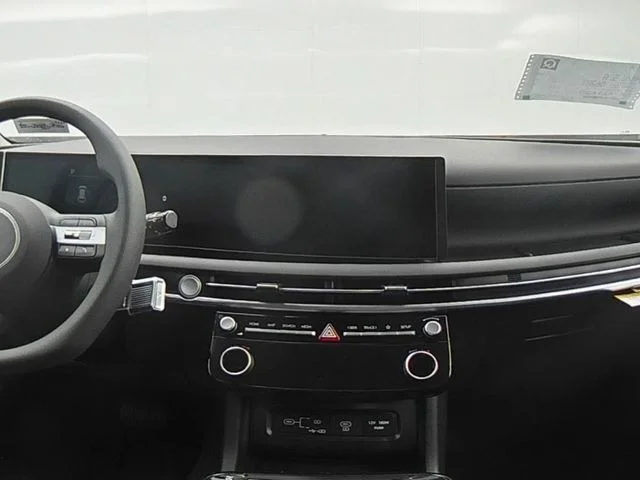 New 2026 White Hyundai SEL image 34