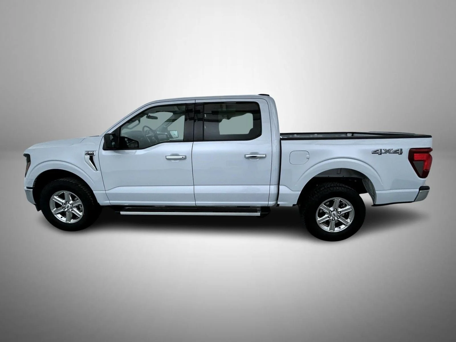 Used 2025 White Ford XLT image 8