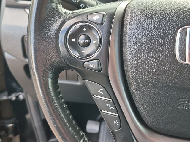 2017 Honda Pilot EX-L - Photo 14