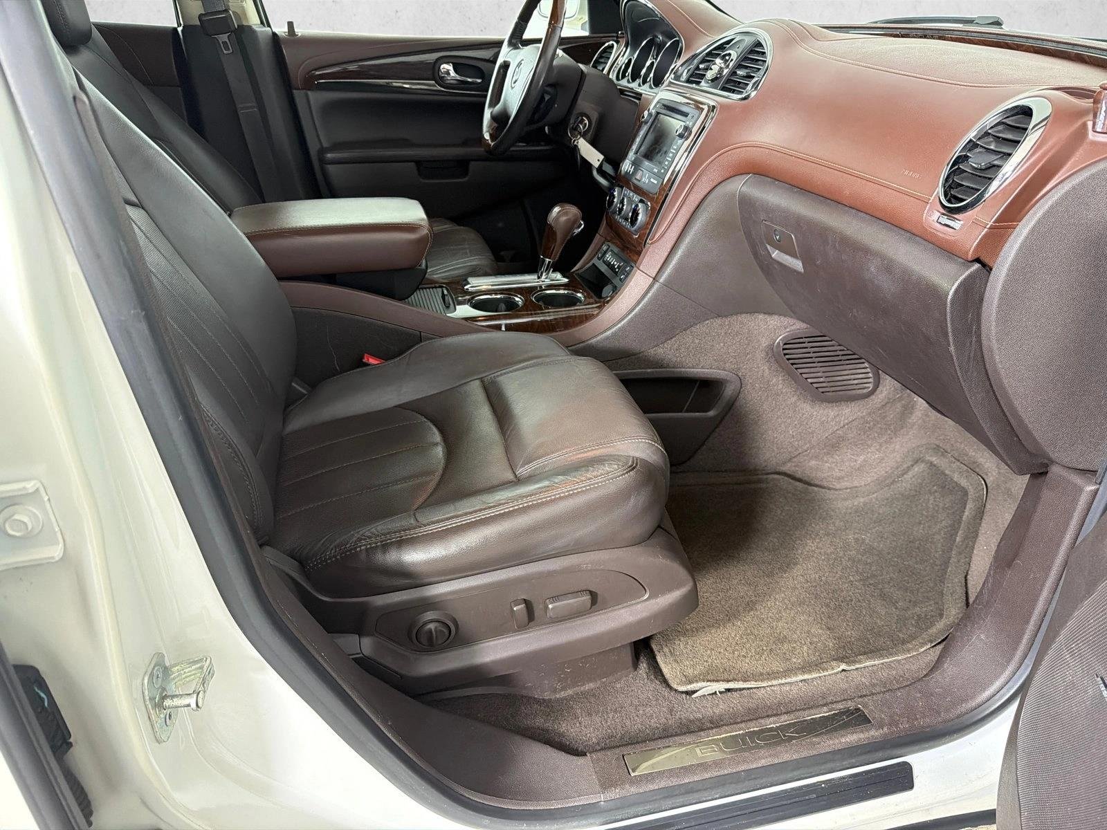 Used 2014 White Diamond Tricoat Buick Premium image 15