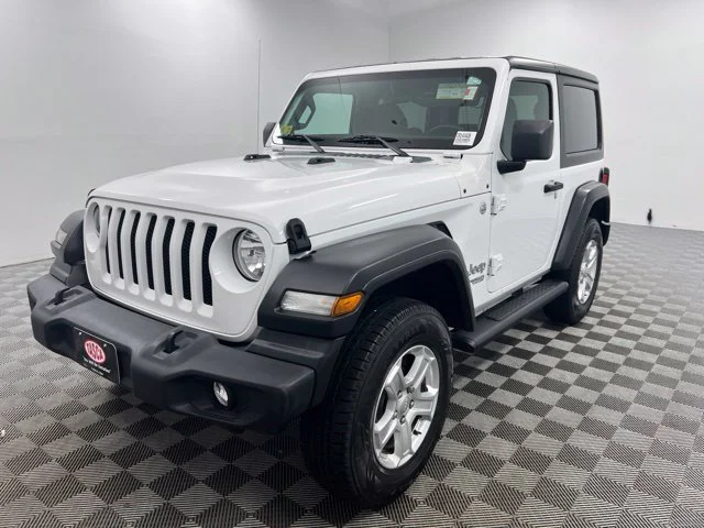 Used 2020 White Jeep Sport S image 2