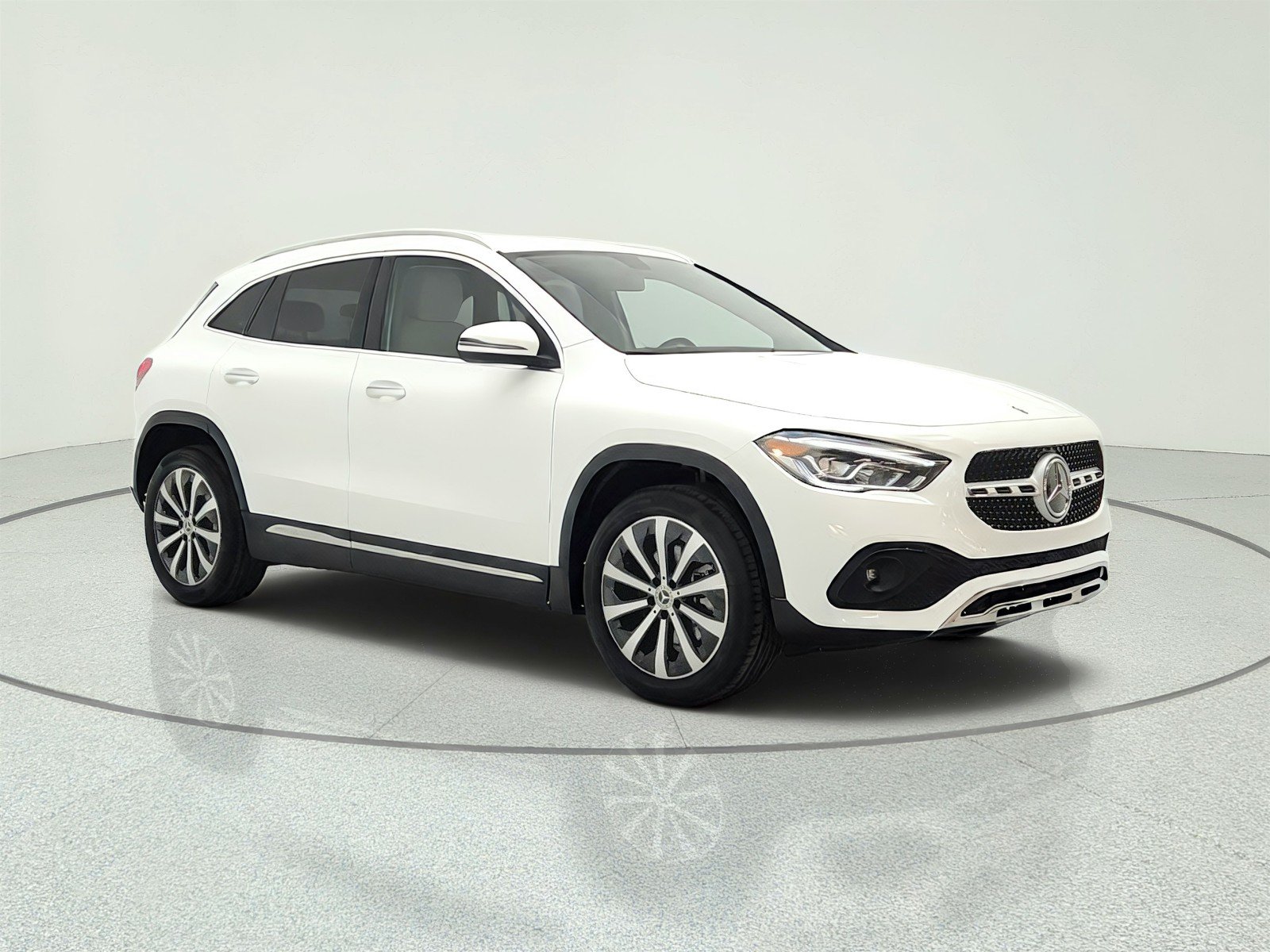 Certified Used 2023 Polar White Mercedes-Benz GLA 250 4MATIC® SUV image 3