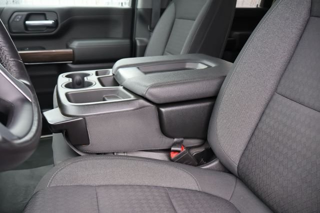 Used 2022 Black Chevrolet LT image 15
