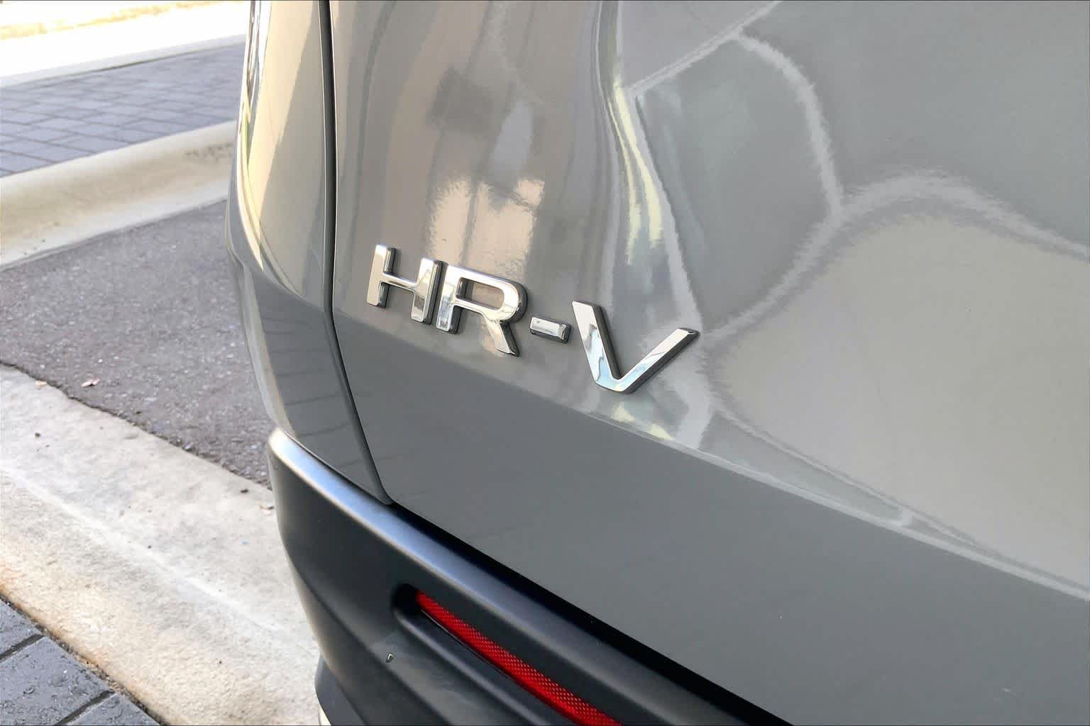Used 2024 Urban Gray Pearl Honda Sport image 33