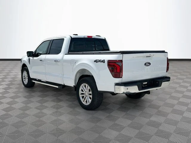 Used 2025 White Ford Lariat image 7