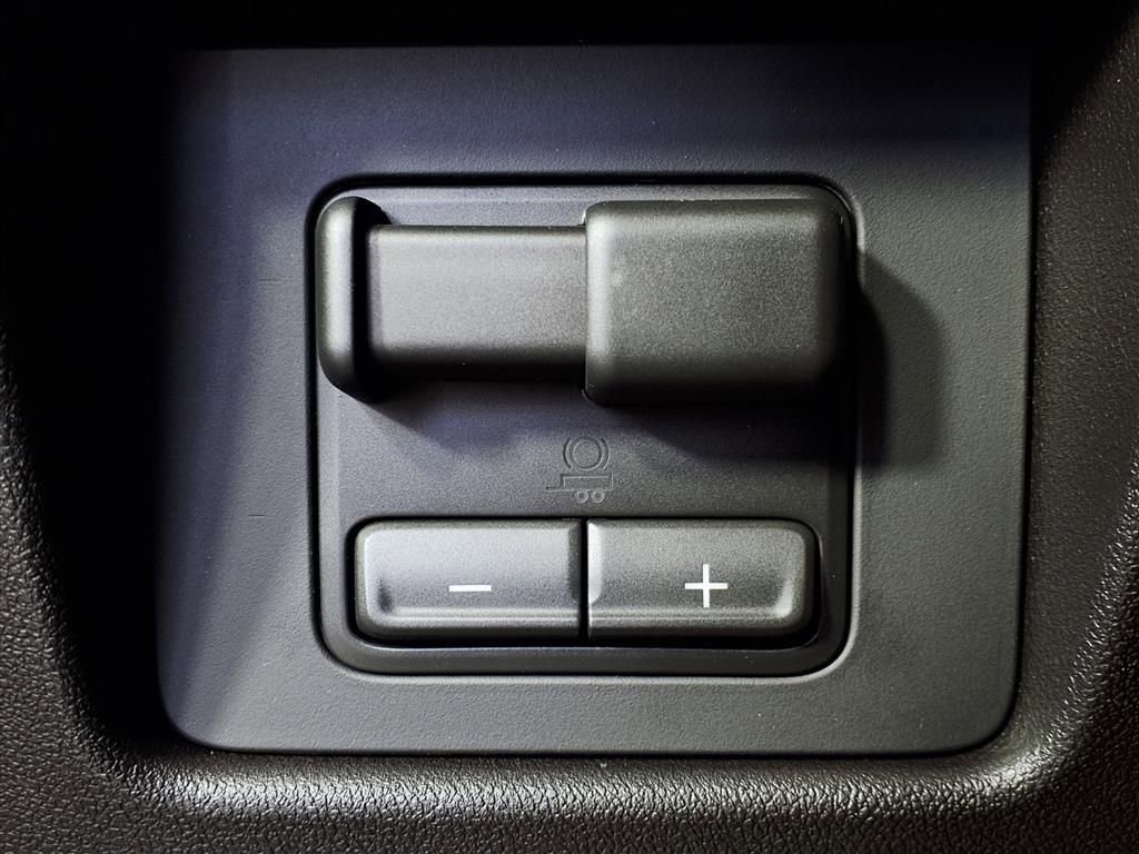 2026 Chevrolet Colorado LT - Photo 33
