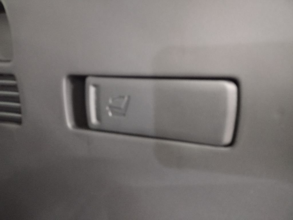 Used 2026 White Hyundai Limited image 18