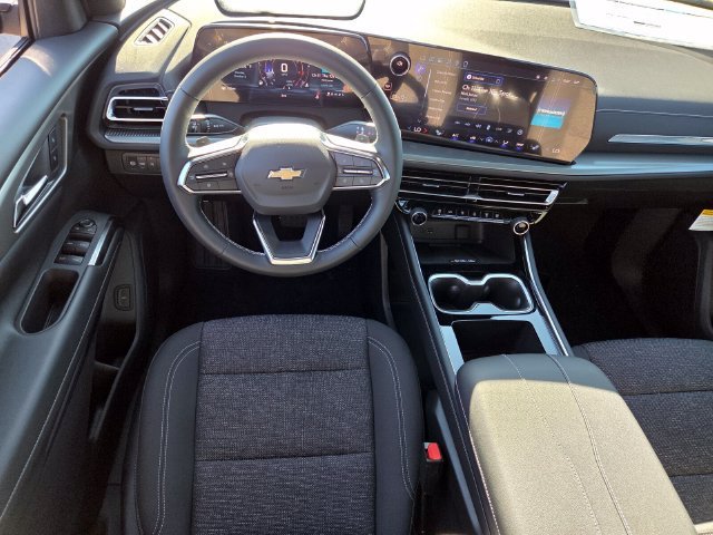 2027 Chevrolet Traverse LT - Photo 9