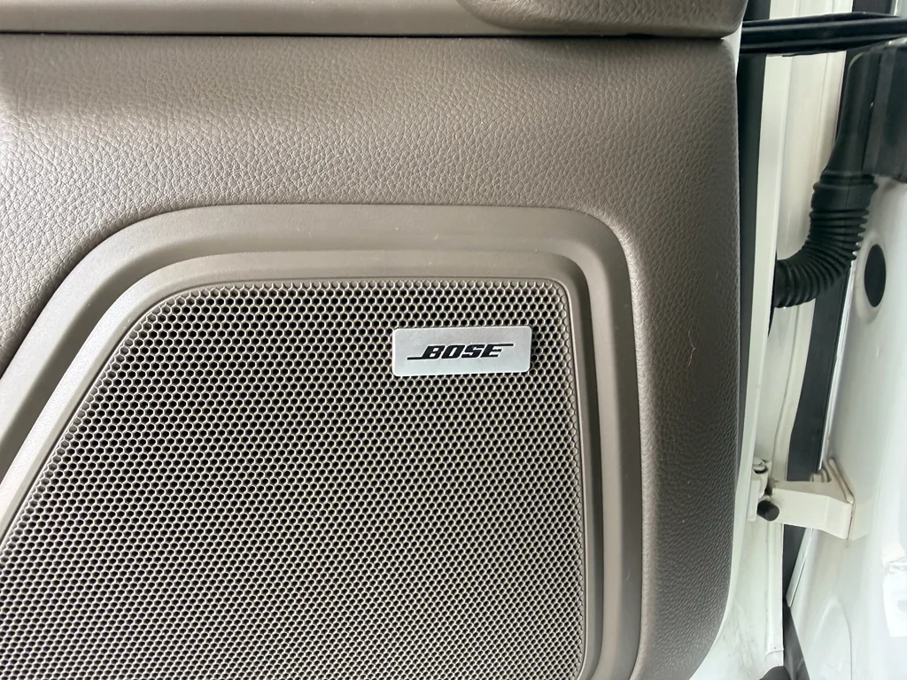 Used 2019 White Porsche S image 11
