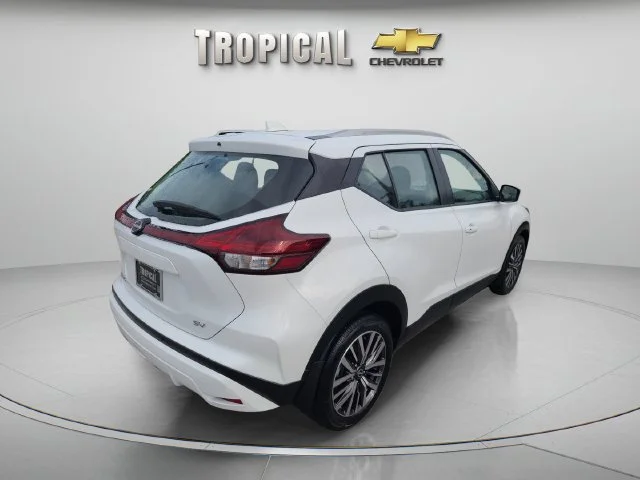 Used 2024 White Nissan SV image 5