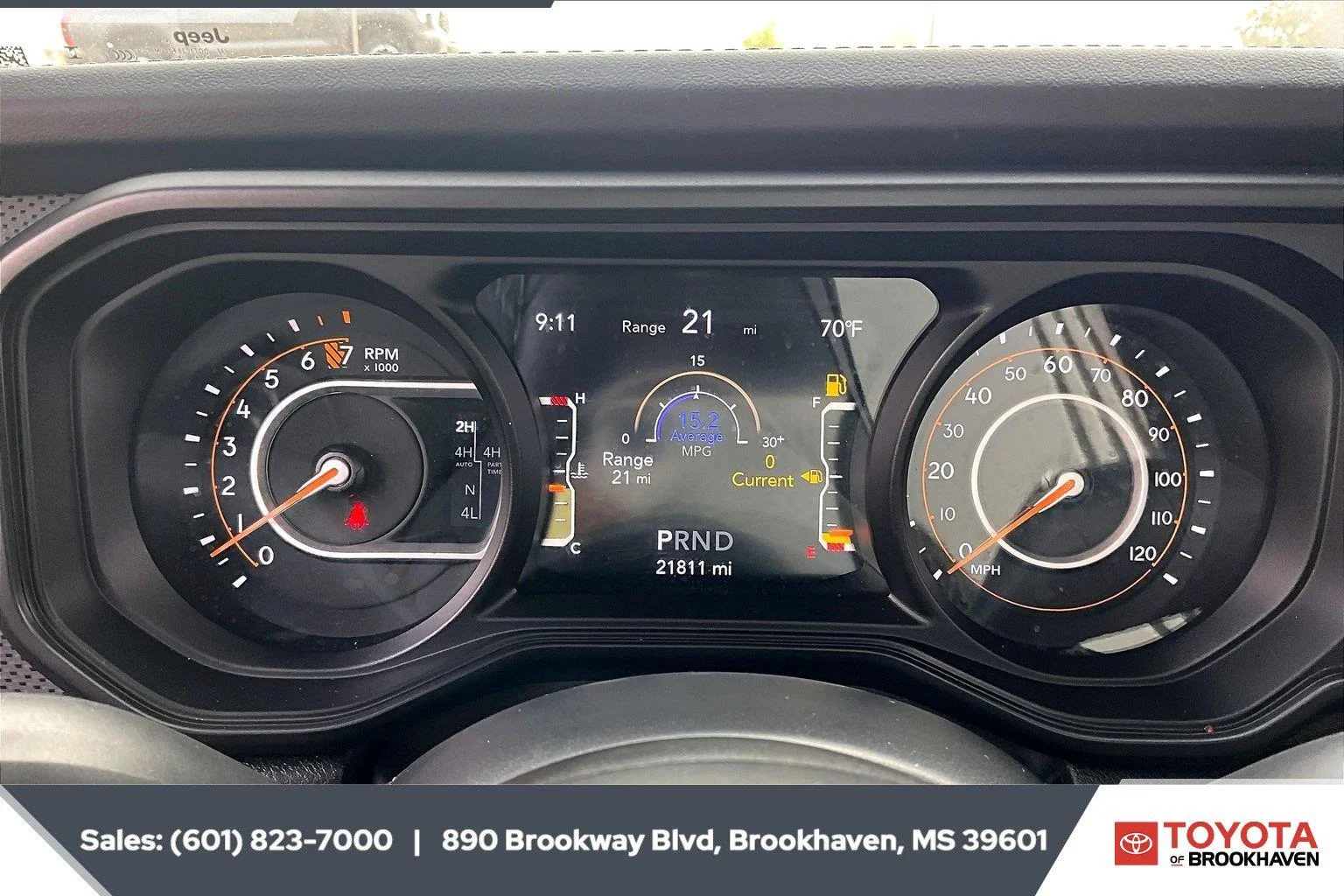 Used 2025 Bright White Clearcoat Jeep Rubicon X image 14