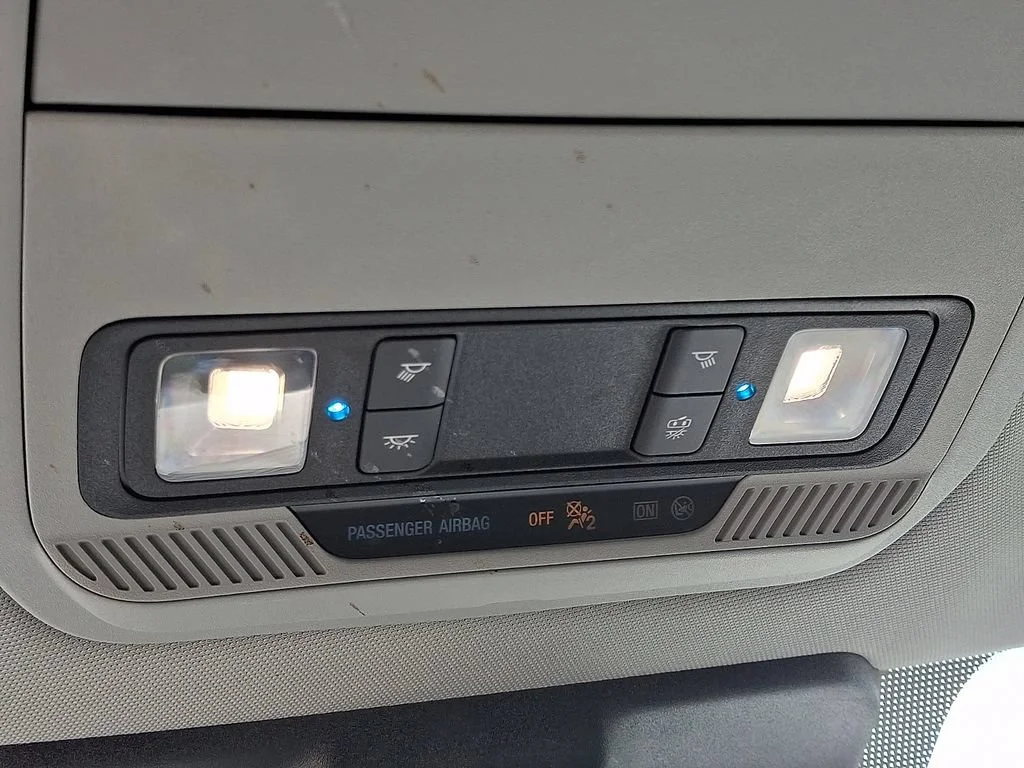 Used 2023  Ford XL image 23