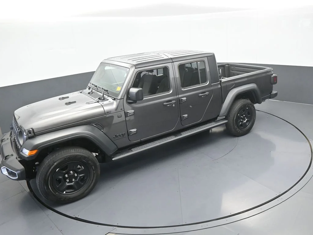 New 2026 Granite Crystal Metallic Clear-Coat Exterior Paint Jeep Sport image 48