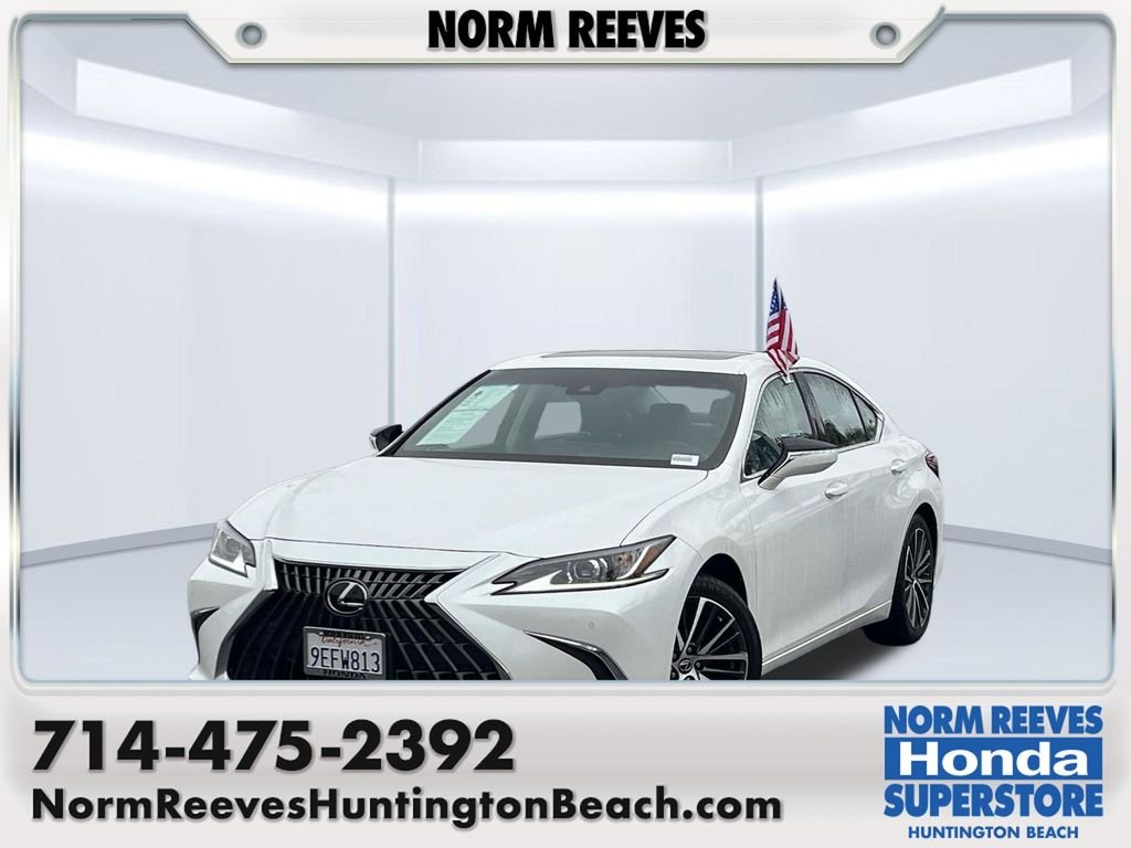 Used 2023 White Lexus 350 image 1