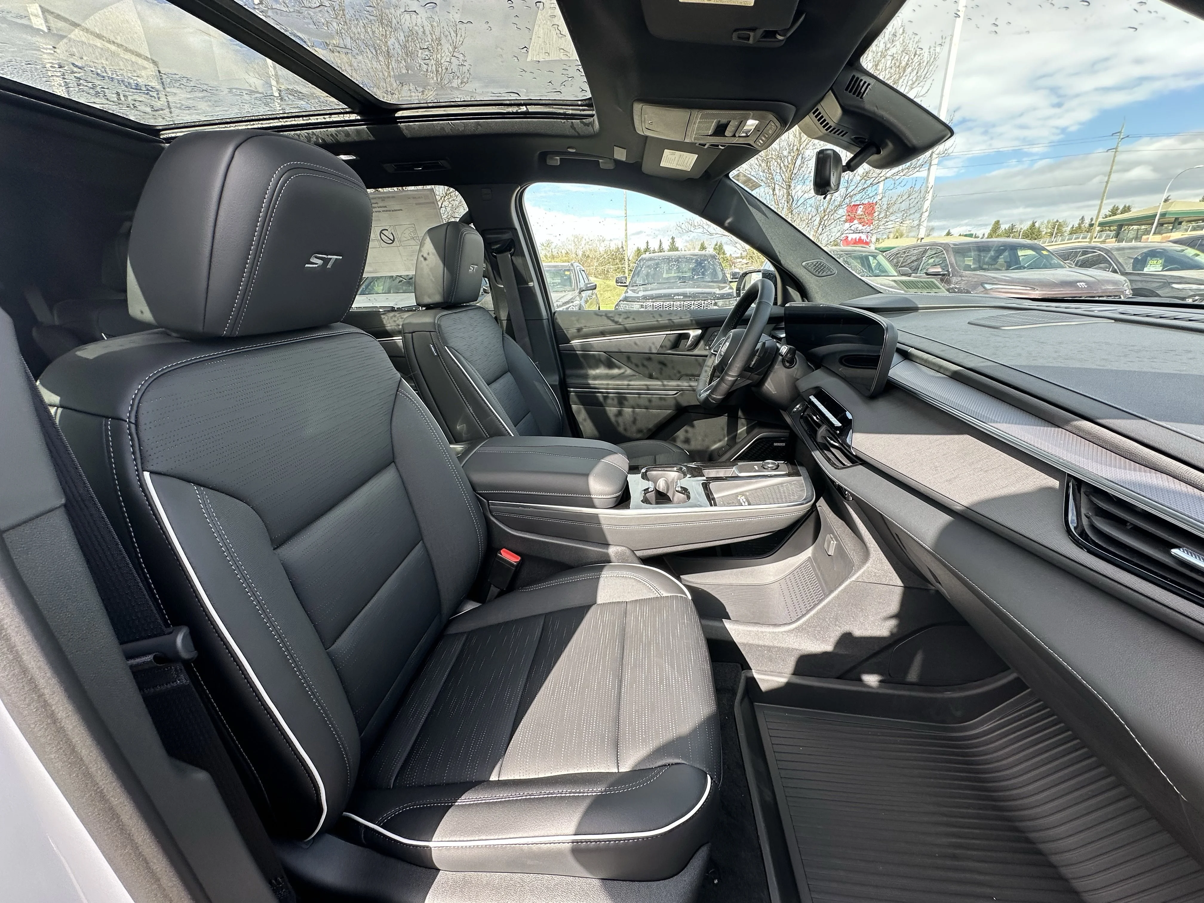 New 2026 Summit White Buick Sport Touring image 19