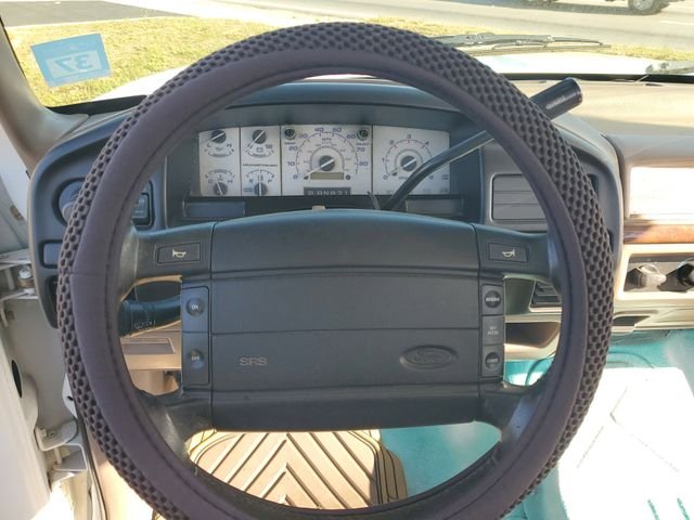 Used 1996 White Ford XLT image 10