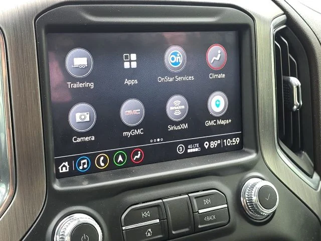 Used 2020 White GMC Denali image 32
