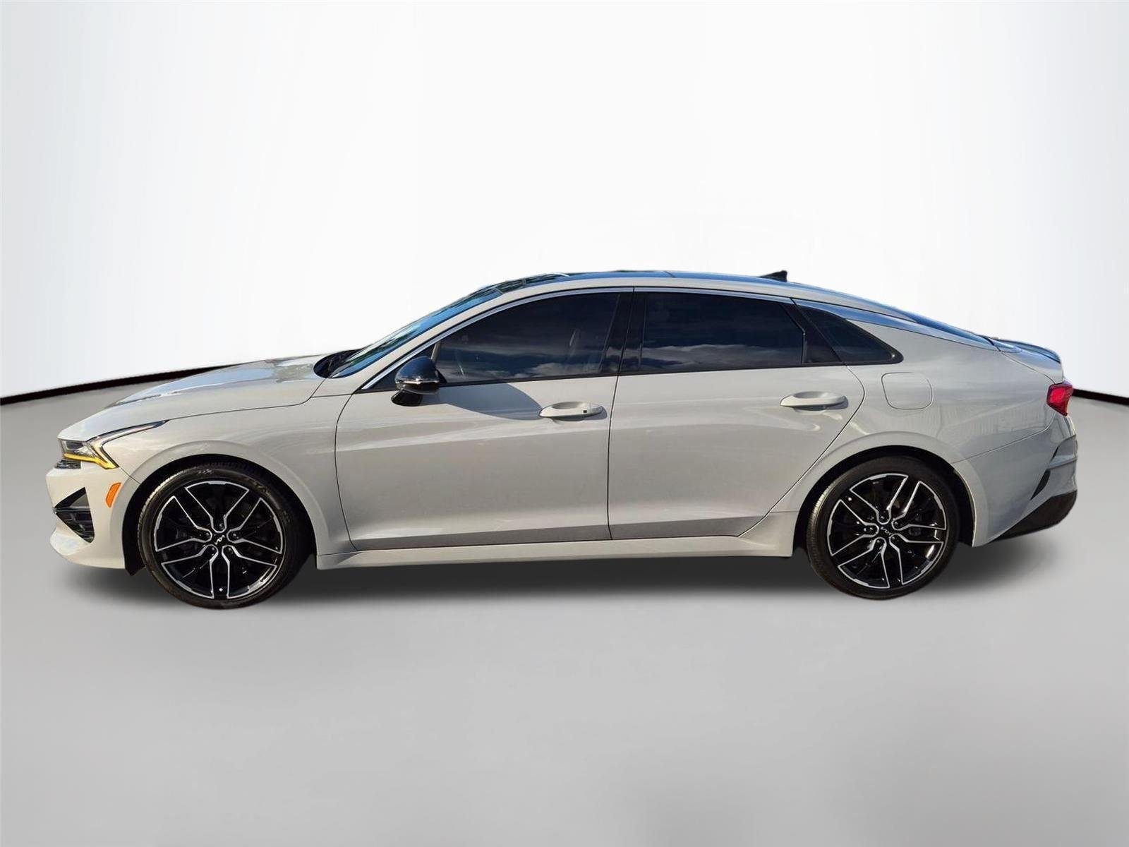 Used 2024 Wolf Gray Kia GT image 8