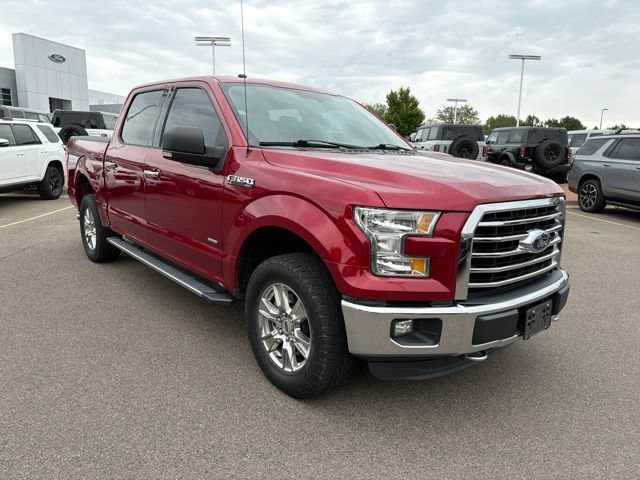 Used 2016 Ruby Red Metallic Tinted Clearcoat Ford XLT image 9