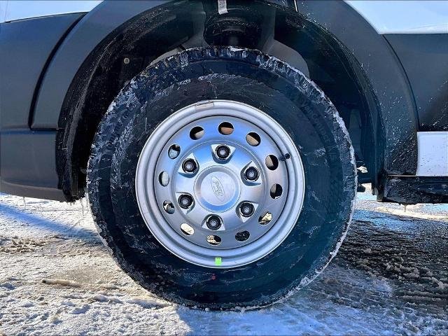 New 2026 Oxford White Ford Cargo Van image 23