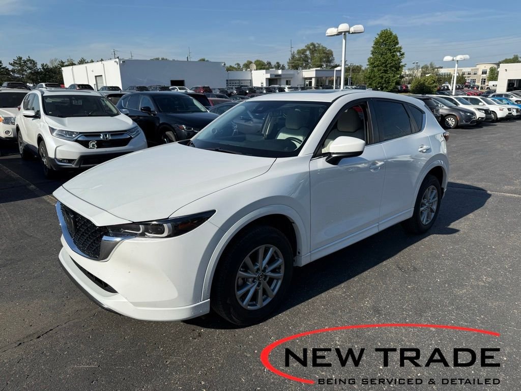 Used 2024 White Metallic Mazda 2.5 S Preferred Package image 1