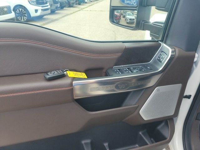 New 2026 Star White Metallic Tri-Coat Ford F-250® King Ranch® image 25
