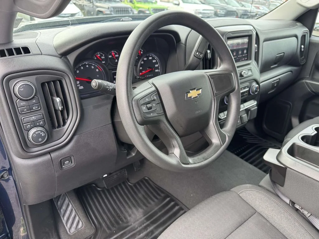 Used 2023 Blue Chevrolet Custom image 2