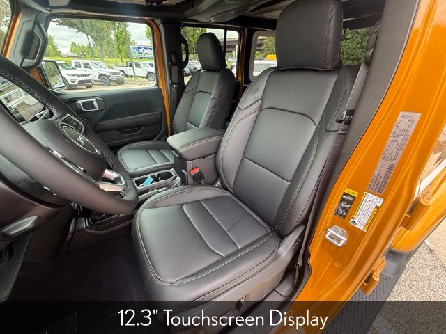 New 2026 Goldilocks Exterior Paint Jeep Sahara image 20