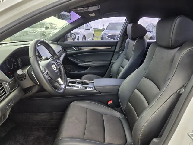 Used 2022 White Honda Sport image 7