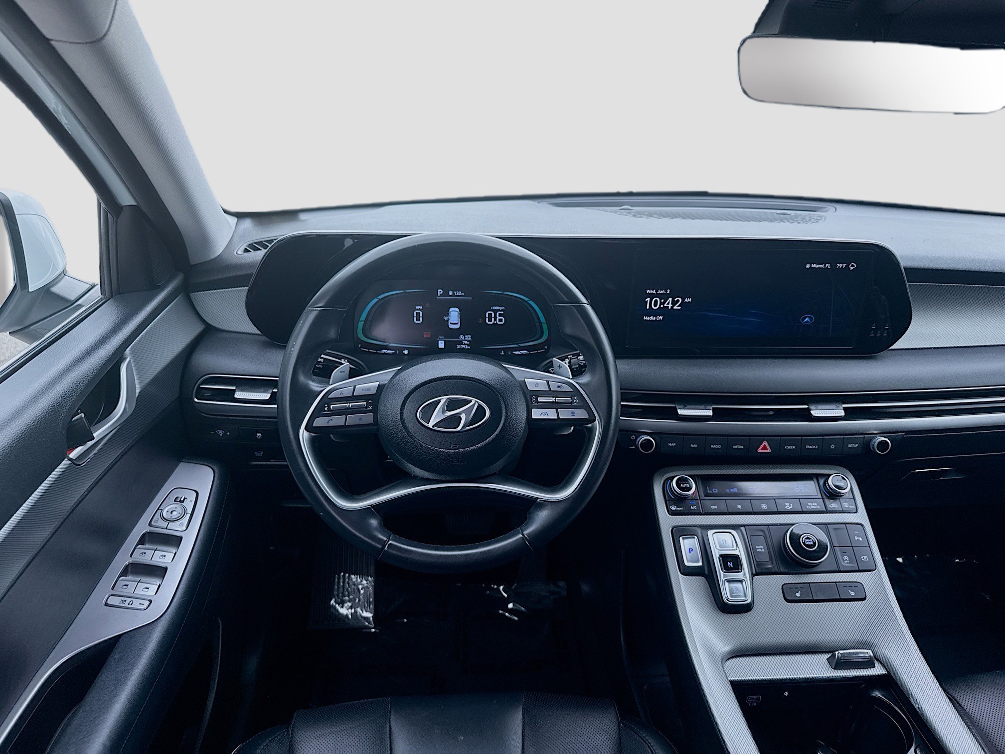 Used 2024 Hyper White Hyundai XRT image 18