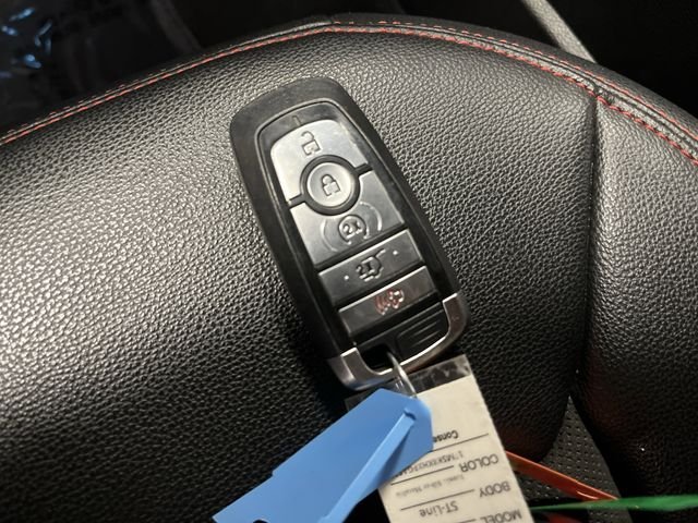 2023 Ford Explorer ST-LINE - Photo 28