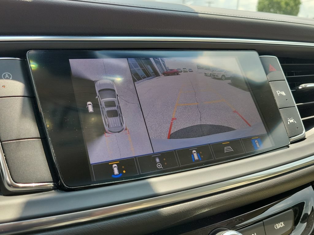 2024 Buick Enclave Essence - Photo 29