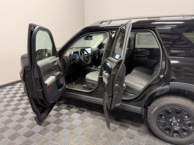New 2026 Shadow Black Ford Badlands® image 13