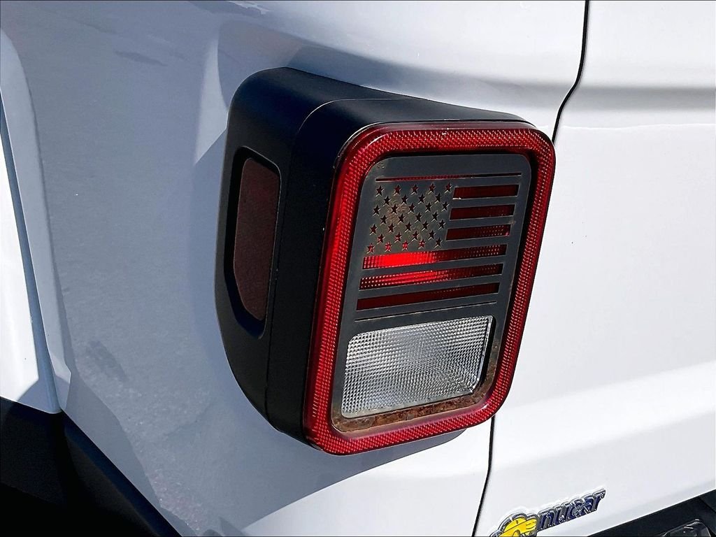 Used 2023 Bright White Clearcoat Jeep  image 29